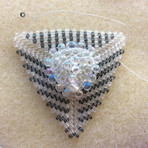 geometric-triangle-ch0360-015