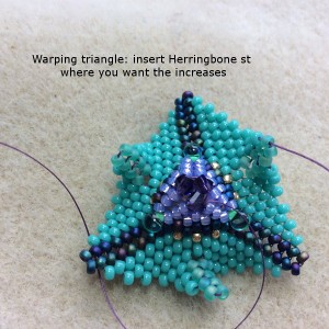 warped-beaded-triangle-ch0359-017