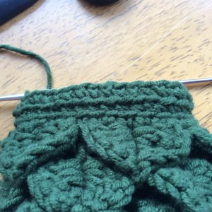 crochet fingerless gloves - the making