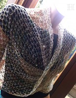 crochet-shawl with solomon's knot