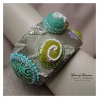 felted cabs bangle