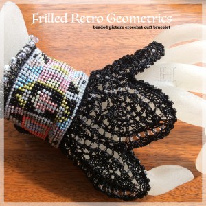 beaded picture crochet cuff CH0367-001