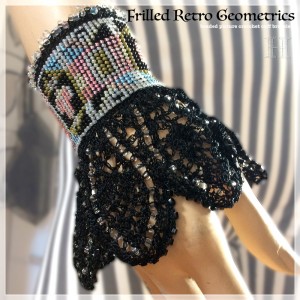 beaded picture crochet cuff CH0367-003