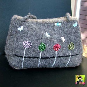 summer-joy-felt-bag-C0002--000