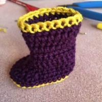 premmie-baby-bootie-yellow-purple-018