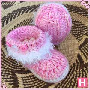 pink fluffy baby boots-004