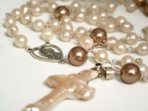 Pearl Rosary – Pearls of Wisdom