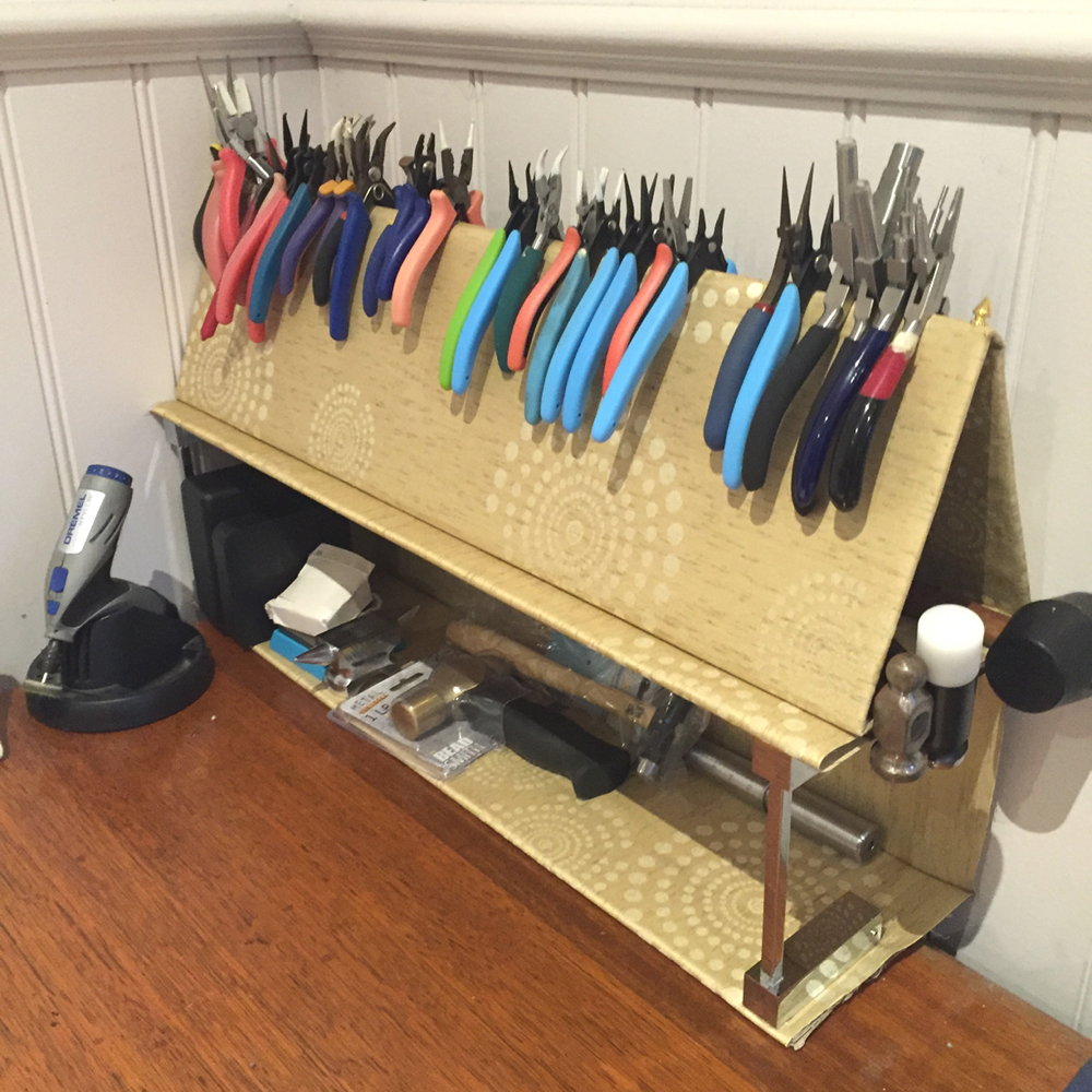 Pliers Rack DIY - upgrade ・ClearlyHelena