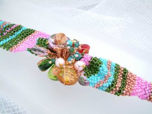 retro wirewrapped bracelet CH0198-003