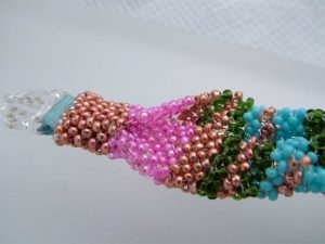 retro wirewrapped bracelet CH0198-103