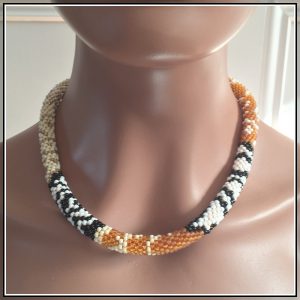 black white brown necklace CH0402-003