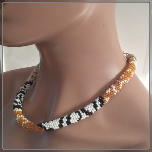 black white brown necklace CH0402-004