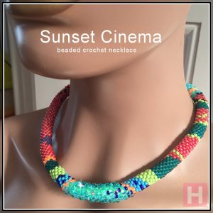 sunset cinema necklace CH0401-002