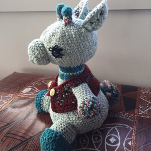 podge-amigurumi_doorstop004