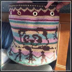 drawstring-tapestry-crochet-bag-004
