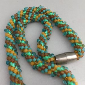 Crochet Necklace - Modern Aztec Influence, How To ・ClearlyHelena