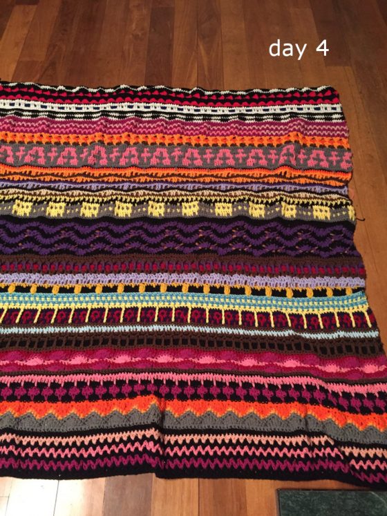 Crochet Blanket - Random Afghan #3 (CH0501) ・ClearlyHelena