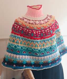 Round Poncho, Overlay Crochet - Free Pattern, Part 1